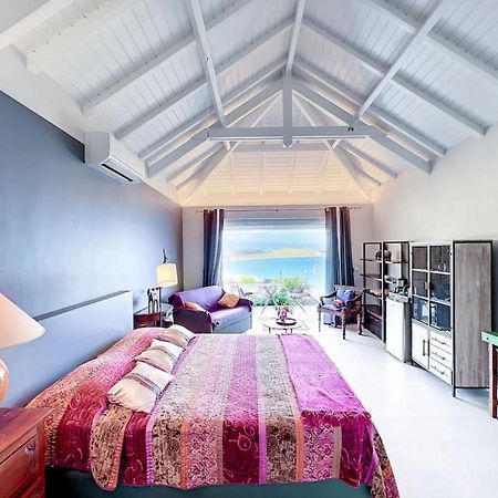 Blue Room In A Shared Villa Diamant With Communal Pool And Sea View غراند كيس المظهر الخارجي الصورة