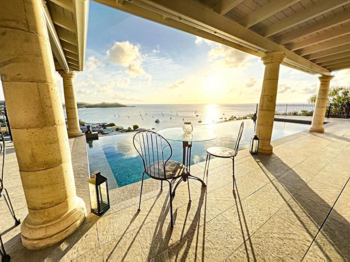 Blue Room In A Shared Villa Diamant With Communal Pool And Sea View غراند كيس المظهر الخارجي الصورة